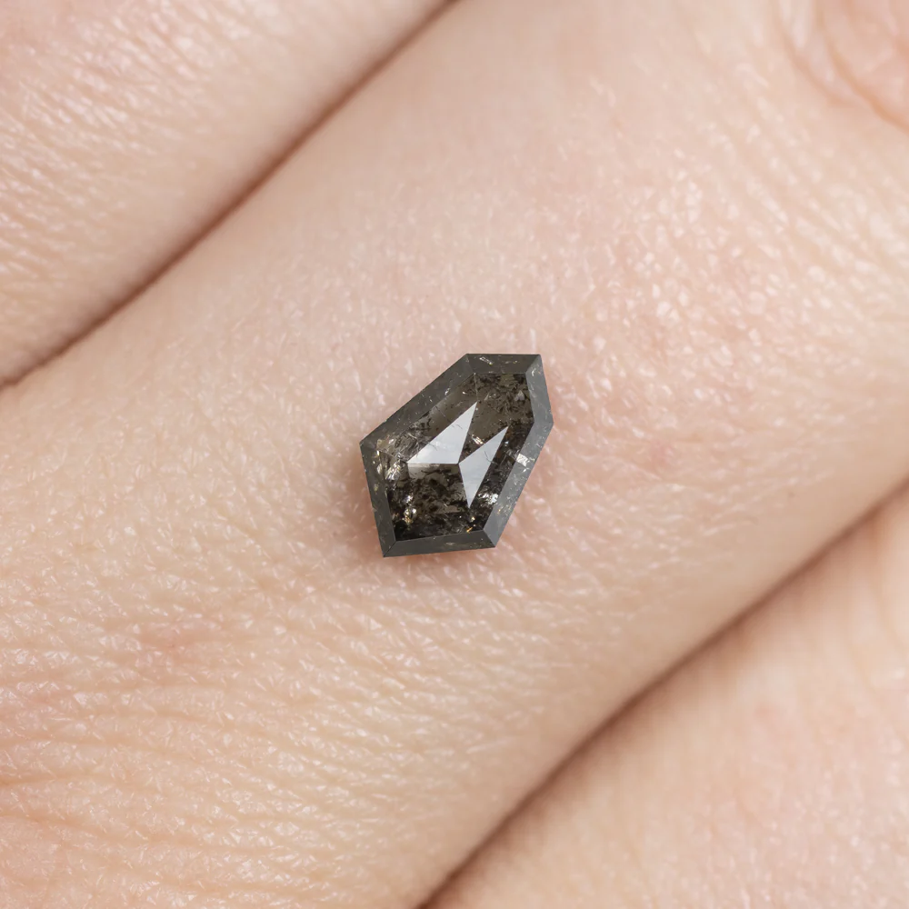 0.38ct NATURAL DIAMOND KITE SHAPE ROSE CUT GRAY SHIELD LOOSE SALT AND PEPPER - Image 2