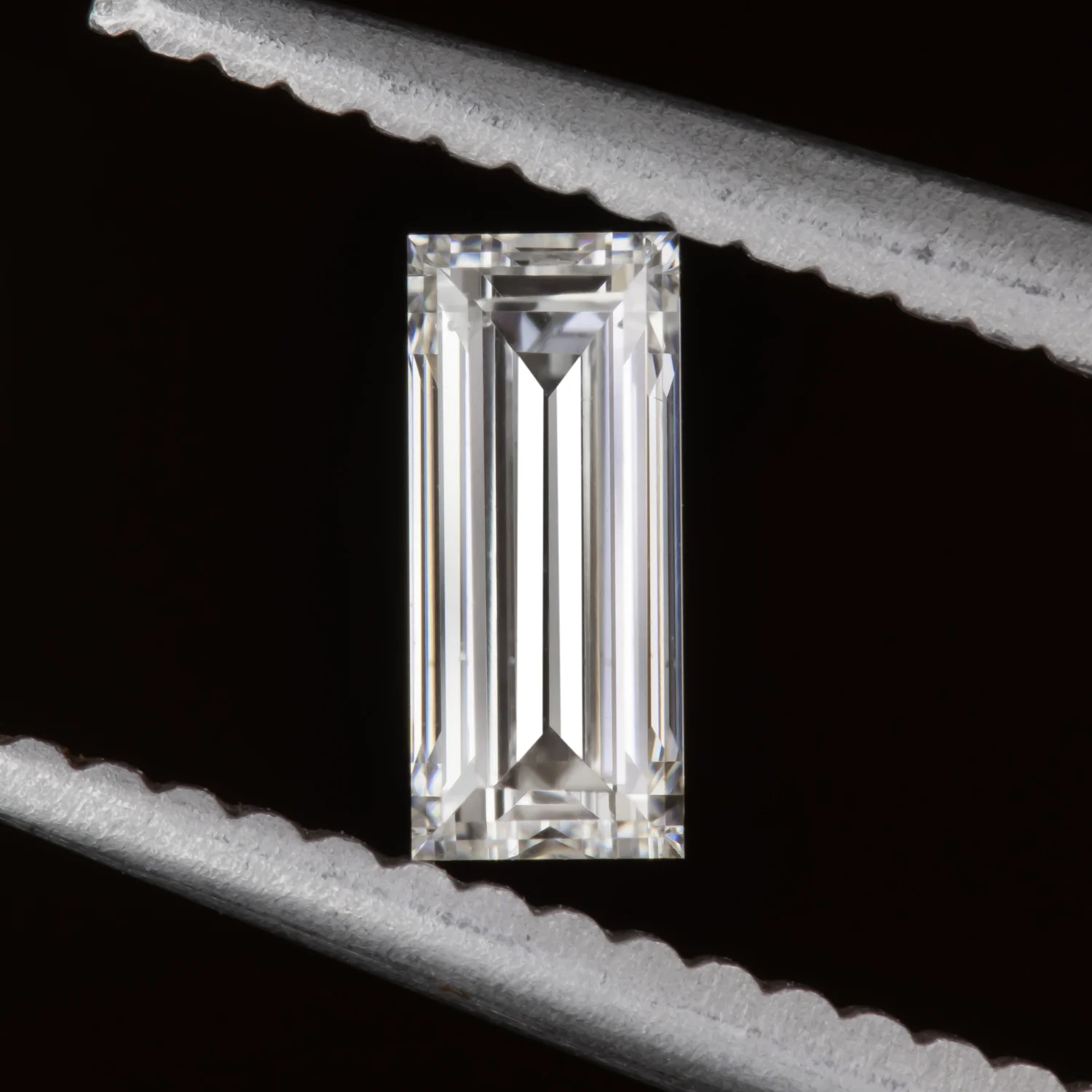 0.40ct GIA CERTIFIED DIAMOND BAGUETTE CUT I SI1 LOOSE NATURAL LONG EMERALD STEP