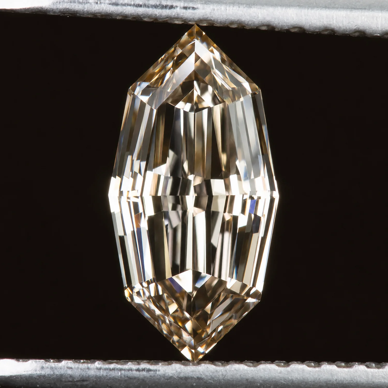 0.92ct FANCY LIGHT BROWN SI1 DUTCH MARQUISE DIAMOND STEP CUT GEOMETRIC LOOSE