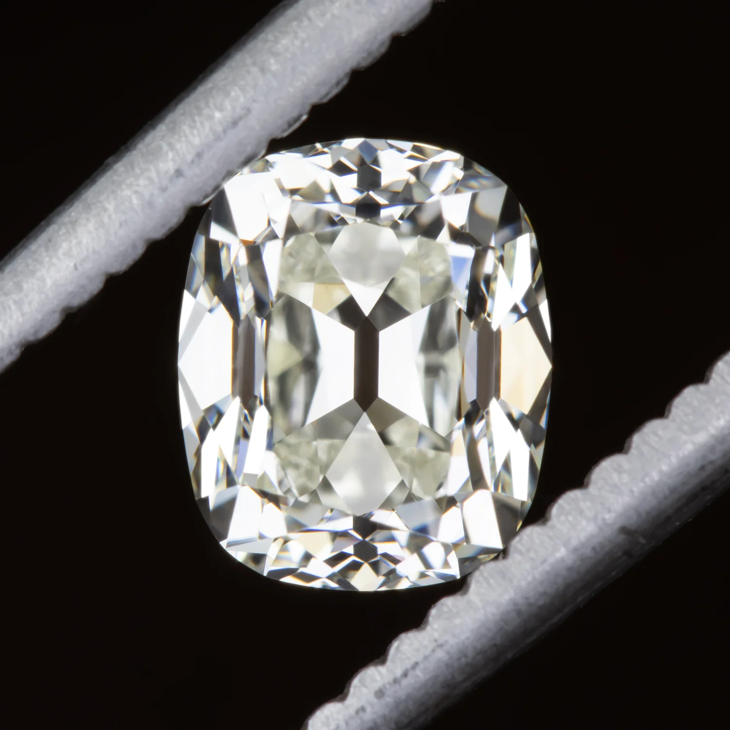 1.13ct OLD MINE CUT DIAMOND GIA CERTIFIED K VS1 ELONGATED CUSHION BRILLIANT