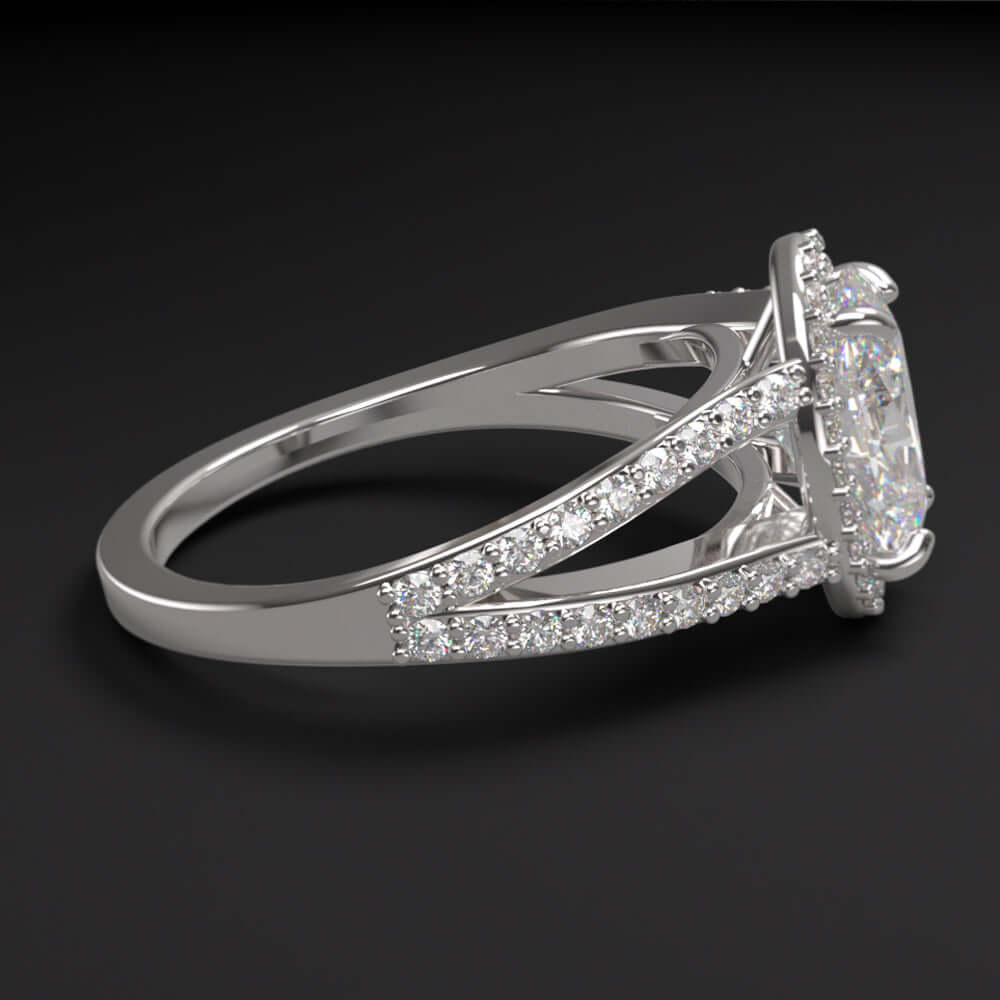1.5ct LAB CREATED DIAMOND ENGAGEMENT RING F VVS2 OVAL SHAPE CUT HALO SPLIT SHANK - Image 2