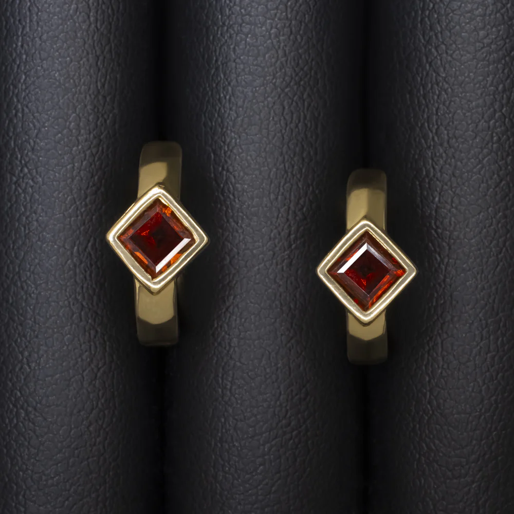 14K YELLOW GOLD GARNET SMALL HOOP EARRINGS MINIMALIST CLASSIC HUGGIE EVERYDAY
