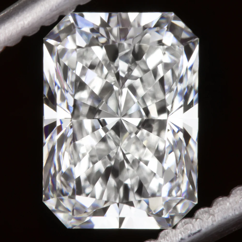 4ct LAB CREATED DIAMOND F VS2 IGI CERTIFIED RADIANT SHAPE CUT LOOSE ENGAGEMENT