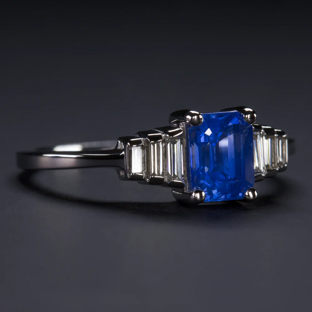 ROYAL BLUE SAPPHIRE DIAMOND RING EMERALD CUT VINTAGE ART DECO STYLE WHITE GOLD - Image 2