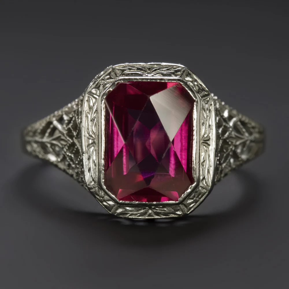 VINTAGE SYNTHETIC RED GEMSTONE 14k WHITE GOLD FILIGREE BEZEL SOLITAIRE ESTATE